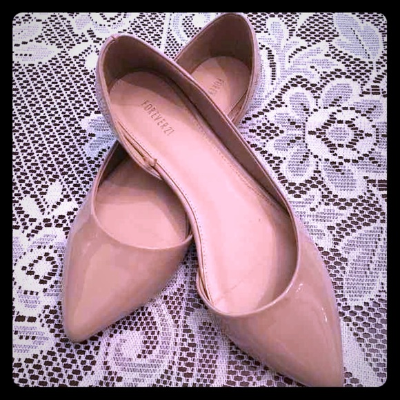 Forever 21 Shoes - Forever 21 Nude Flats